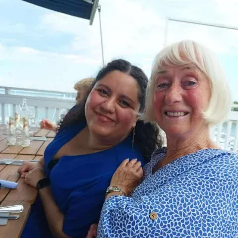 Våra nära och kära Near 14