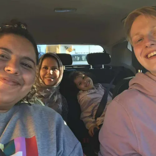 Våra nära och kära Near 16