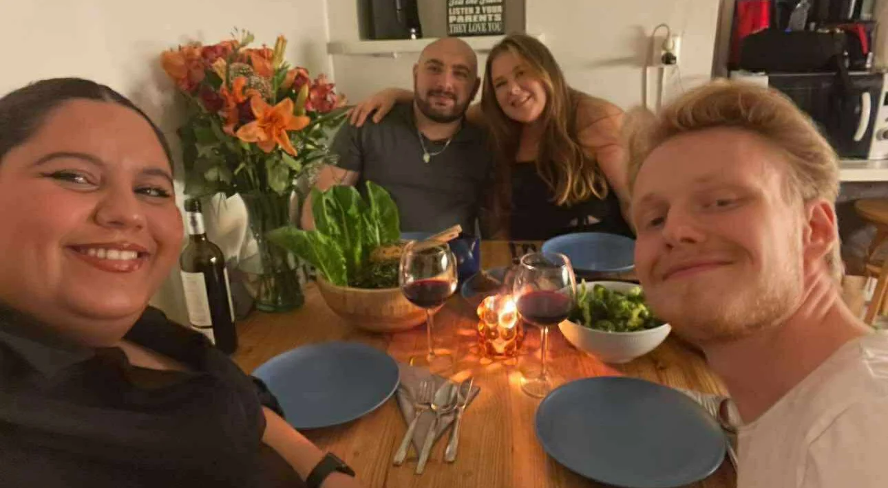 Våra nära och kära Near 18