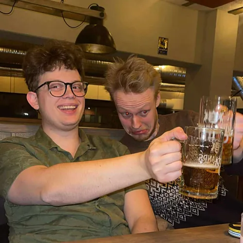 Våra nära och kära Near 3